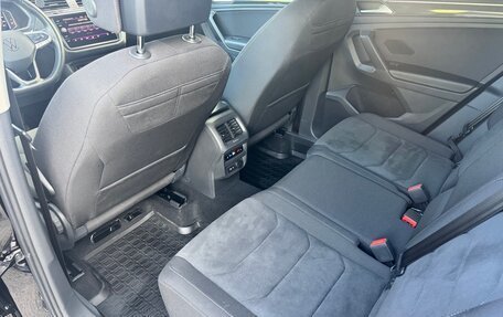 Volkswagen Tiguan II, 2021 год, 4 150 000 рублей, 35 фотография