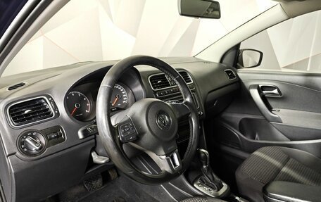 Volkswagen Polo VI (EU Market), 2011 год, 585 000 рублей, 17 фотография
