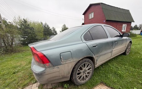 Volvo S60 III, 2001 год, 329 999 рублей, 4 фотография