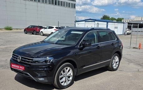 Volkswagen Tiguan II, 2018 год, 2 890 000 рублей, 1 фотография