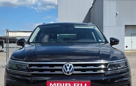 Volkswagen Tiguan II, 2018 год, 2 890 000 рублей, 7 фотография