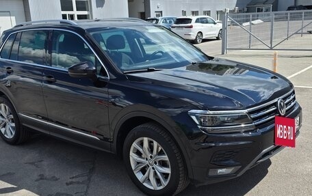 Volkswagen Tiguan II, 2018 год, 2 890 000 рублей, 5 фотография