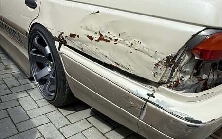 Nissan Laurel VIII, 1990 год, 1 100 000 рублей, 8 фотография