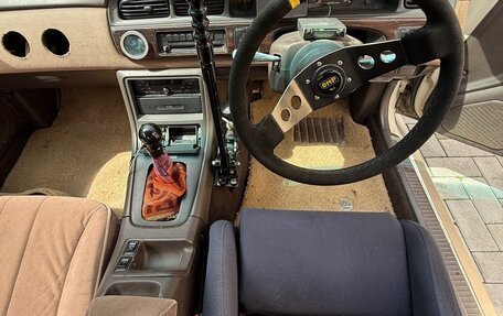 Nissan Laurel VIII, 1990 год, 1 100 000 рублей, 7 фотография