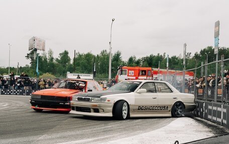 Nissan Laurel VIII, 1990 год, 1 100 000 рублей, 11 фотография