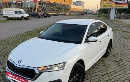 Skoda Octavia IV, 2021 год, 2 600 000 рублей, 2 фотография