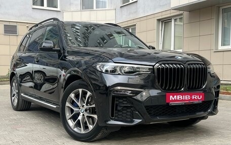 BMW X7, 2020 год, 5 989 000 рублей, 2 фотография