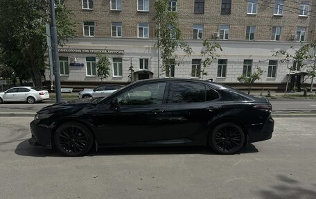 Toyota Camry, 2018 год, 2 400 000 рублей, 2 фотография