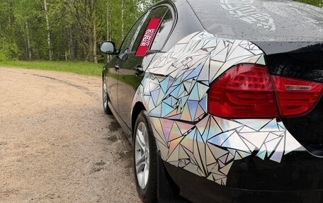 BMW 3 серия, 2011 год, 1 100 000 рублей, 3 фотография