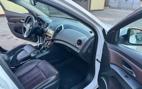 Chevrolet Cruze II, 2013 год, 1 100 000 рублей, 14 фотография