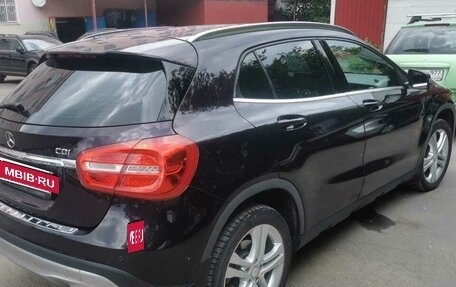 Mercedes-Benz GLA, 2015 год, 1 650 000 рублей, 2 фотография