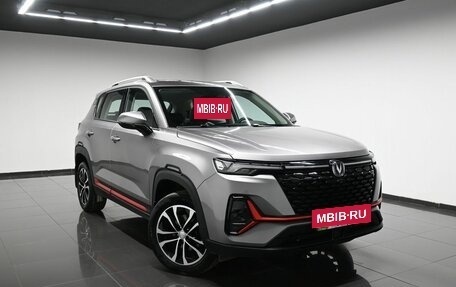 Changan CS35 Plus, 2023 год, 1 945 000 рублей, 5 фотография