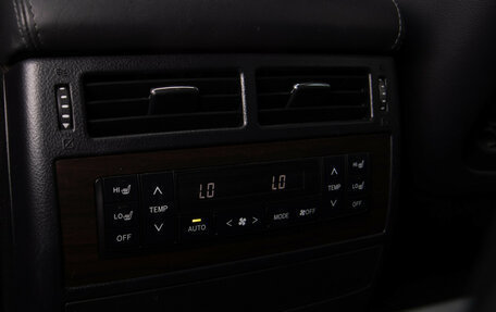Toyota Land Cruiser 200, 2018 год, 6 388 000 рублей, 22 фотография