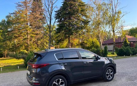 KIA Sportage IV рестайлинг, 2020 год, 1 780 000 рублей, 9 фотография