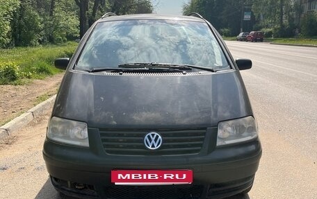 Volkswagen Sharan I рестайлинг, 2001 год, 250 000 рублей, 2 фотография