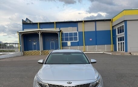 KIA Optima IV, 2016 год, 1 800 000 рублей, 10 фотография