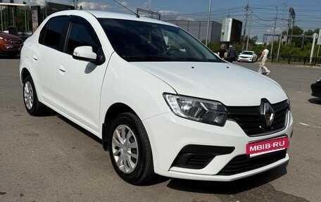 Renault Logan II, 2022 год, 1 300 000 рублей, 2 фотография