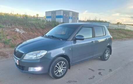 Skoda Fabia II, 2010 год, 440 000 рублей, 3 фотография