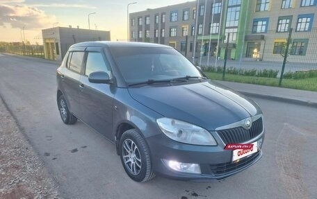 Skoda Fabia II, 2010 год, 440 000 рублей, 2 фотография