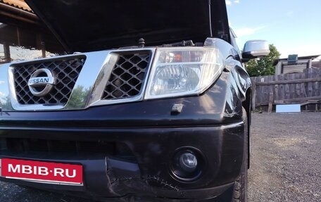 Nissan Navara (Frontier), 2008 год, 800 000 рублей, 15 фотография