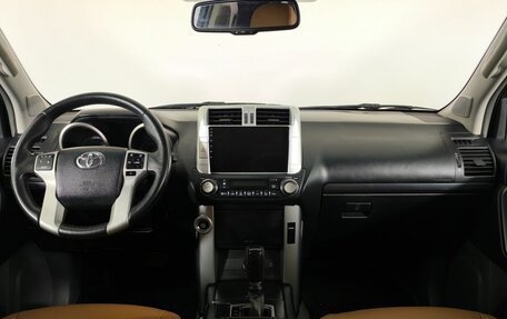 Toyota Land Cruiser Prado 150 рестайлинг 2, 2010 год, 2 550 000 рублей, 10 фотография