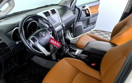 Toyota Land Cruiser Prado 150 рестайлинг 2, 2010 год, 2 550 000 рублей, 5 фотография