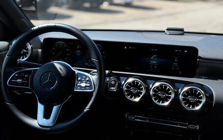 Mercedes-Benz A-Класс, 2021 год, 3 250 000 рублей, 22 фотография