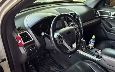 Ford Explorer VI, 2013 год, 1 950 000 рублей, 10 фотография