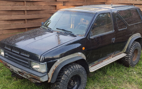 Nissan Terrano II рестайлинг, 1990 год, 190 000 рублей, 4 фотография