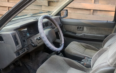 Nissan Terrano II рестайлинг, 1990 год, 190 000 рублей, 13 фотография