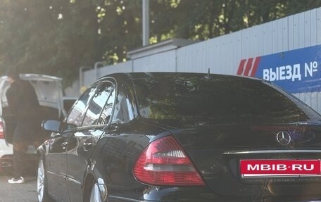 Mercedes-Benz E-Класс, 2003 год, 620 000 рублей, 6 фотография