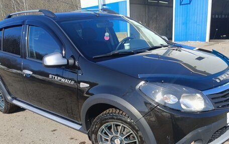 Renault Sandero I, 2013 год, 820 000 рублей, 4 фотография