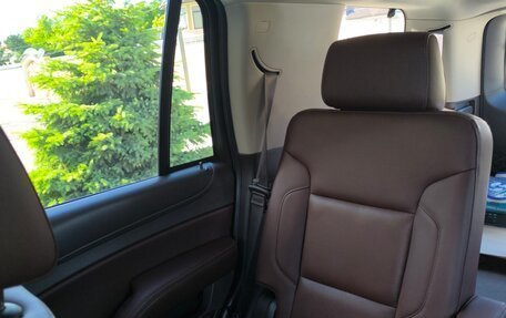 Chevrolet Tahoe IV, 2016 год, 2 800 000 рублей, 10 фотография