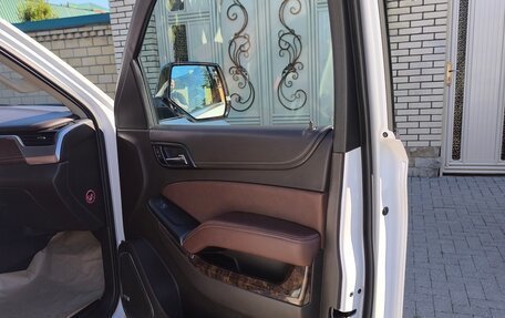 Chevrolet Tahoe IV, 2016 год, 2 800 000 рублей, 14 фотография