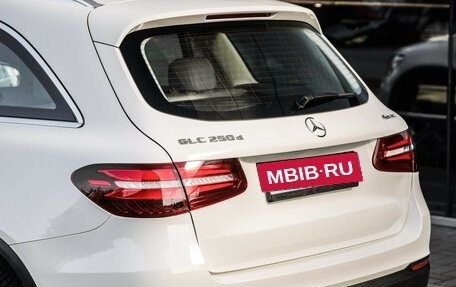 Mercedes-Benz GLC, 2017 год, 3 520 000 рублей, 13 фотография