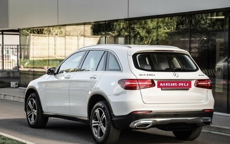 Mercedes-Benz GLC, 2017 год, 3 520 000 рублей, 9 фотография