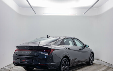 Hyundai Elantra, 2021 год, 1 970 000 рублей, 6 фотография