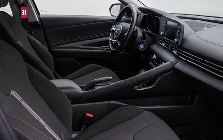 Hyundai Elantra, 2021 год, 1 970 000 рублей, 10 фотография