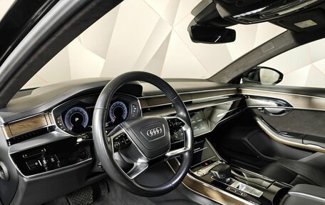 Audi A8, 2019 год, 4 500 000 рублей, 19 фотография