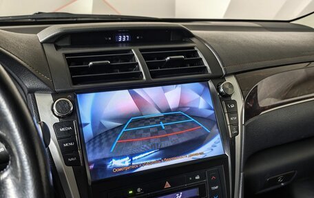 Toyota Camry, 2017 год, 2 035 000 рублей, 20 фотография