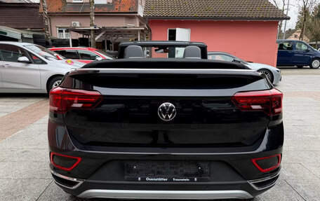 Volkswagen T-Roc I, 2022 год, 2 375 464 рублей, 5 фотография