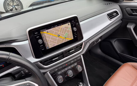 Volkswagen T-Roc I, 2022 год, 2 375 464 рублей, 8 фотография