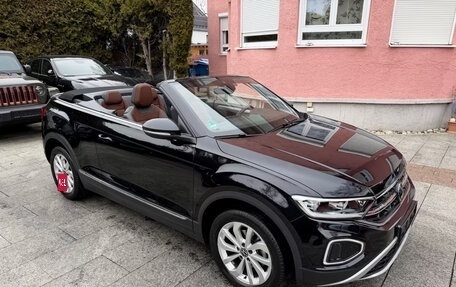 Volkswagen T-Roc I, 2022 год, 2 375 464 рублей, 3 фотография