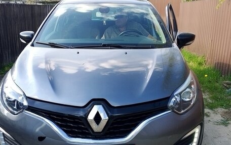 Renault Kaptur I рестайлинг, 2017 год, 1 490 000 рублей, 1 фотография