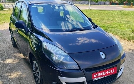 Renault Scenic III, 2010 год, 640 000 рублей, 1 фотография