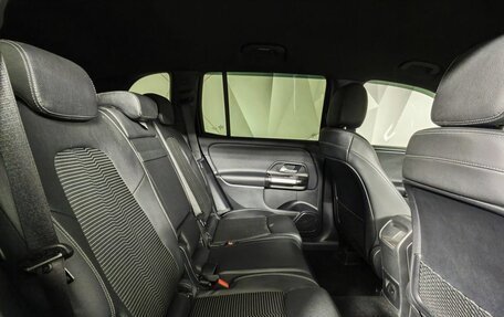 Mercedes-Benz GLB, 2021 год, 3 250 000 рублей, 16 фотография