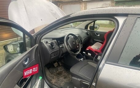 Renault Kaptur I рестайлинг, 2017 год, 1 490 000 рублей, 12 фотография