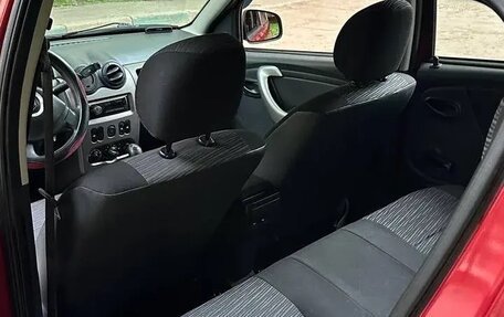 Renault Sandero I, 2014 год, 670 000 рублей, 4 фотография