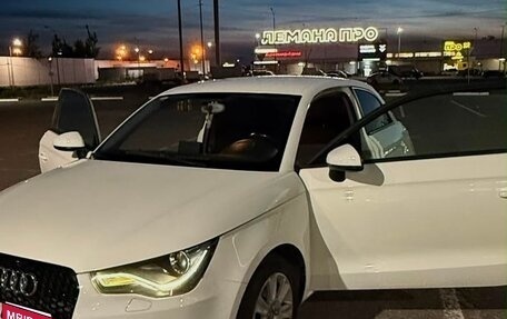 Audi A1, 2011 год, 1 490 000 рублей, 2 фотография