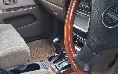 Toyota Hilux Surf III рестайлинг, 2001 год, 1 380 000 рублей, 14 фотография